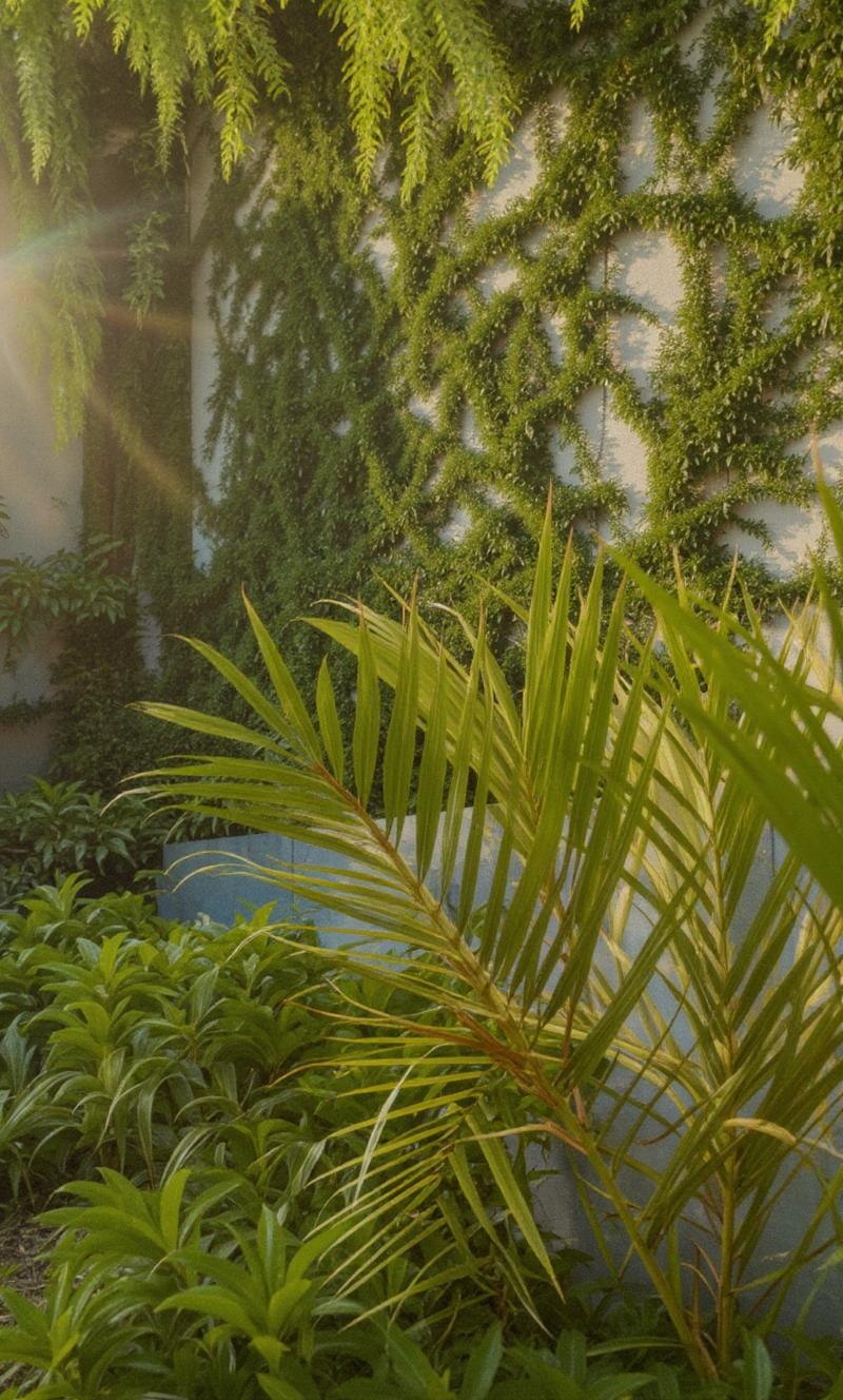 more-jungle-vegetation-on-the-wall-rleio2d15n