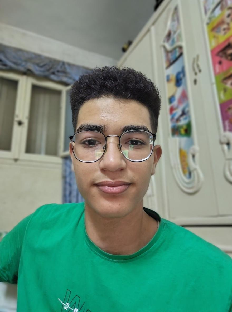 make-my-hair-curly-small-1-g7wrujaask