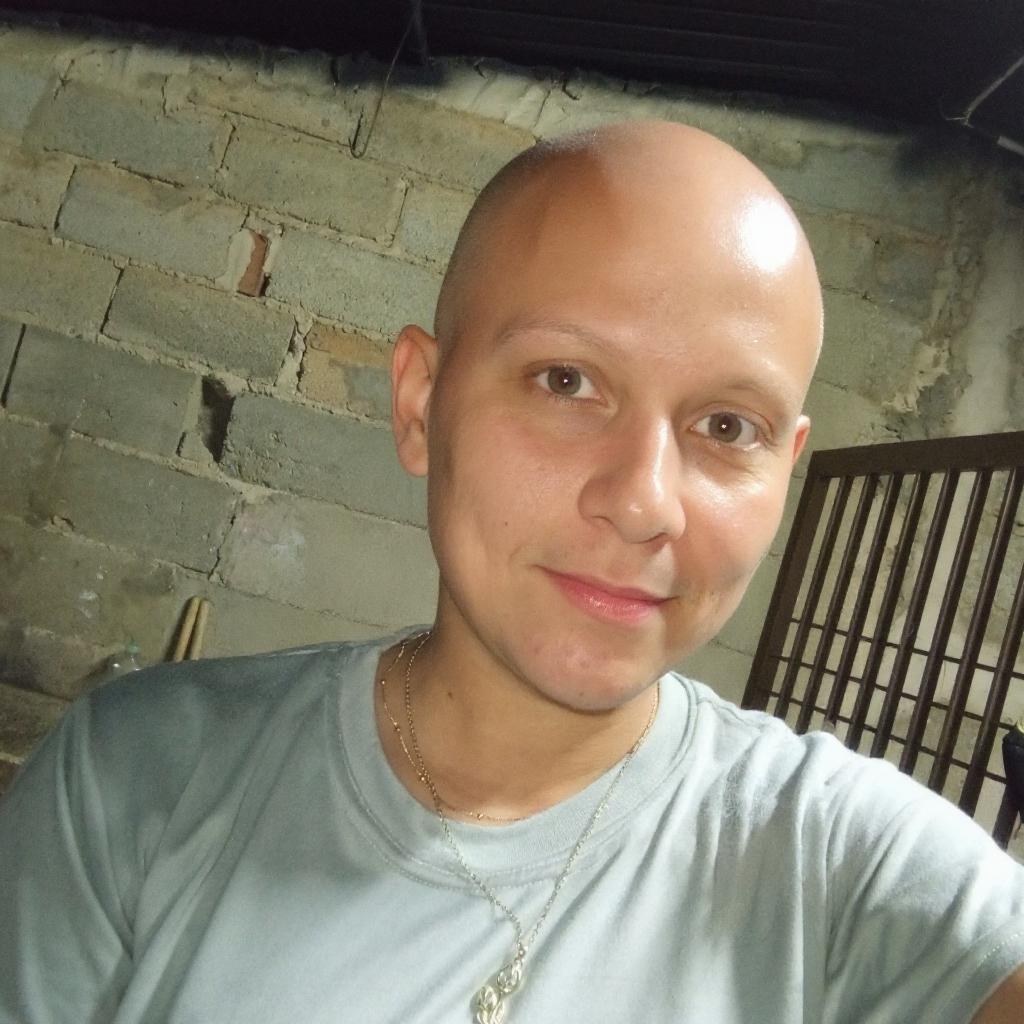 you-can-make-her-bald-1-bekd17hsss