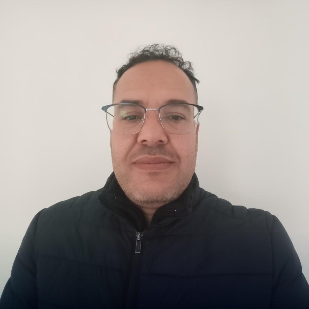 modifier-la-photo-pour-quelle-soit-pret-pour-etre-cnk89an8qk-1