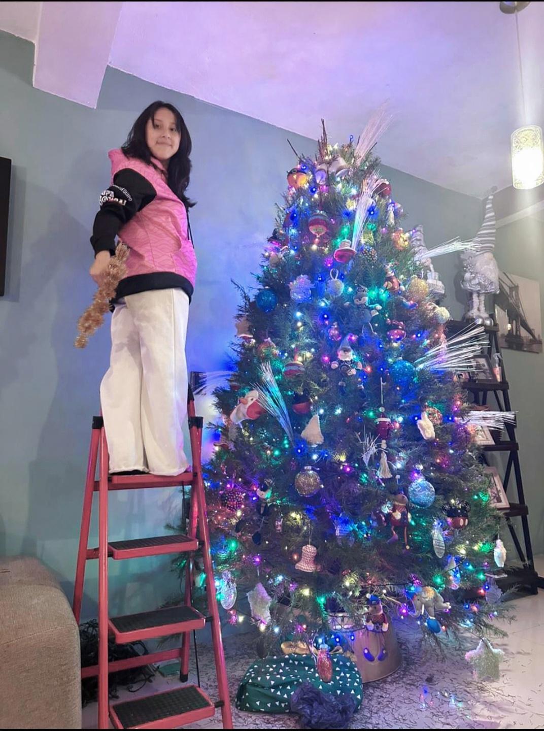 beso-y-abrazo-g8xdtzzd9n