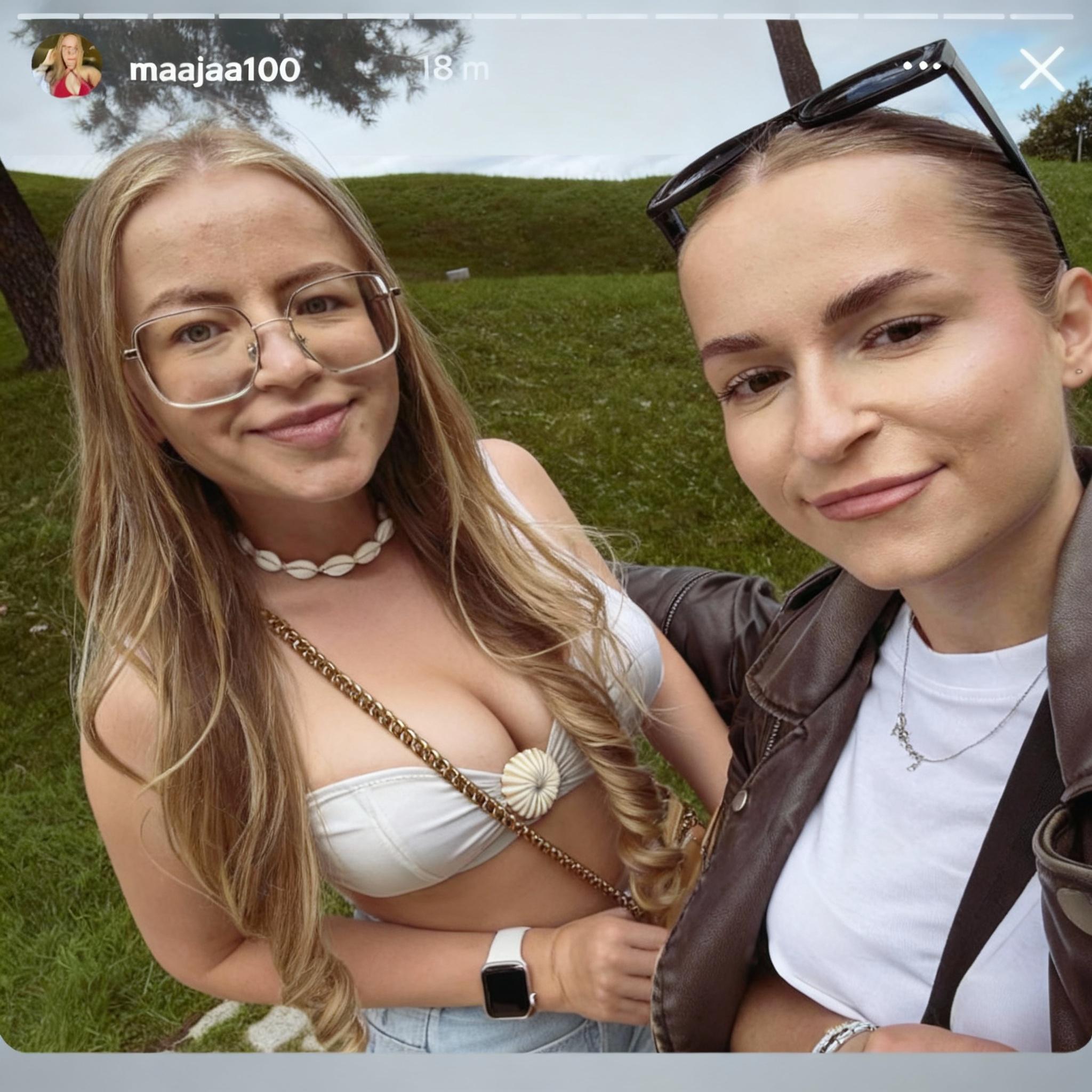 zdjecie-w-biustonoszu-i-lekko-wiekszy-biust-d7hohpg0uj