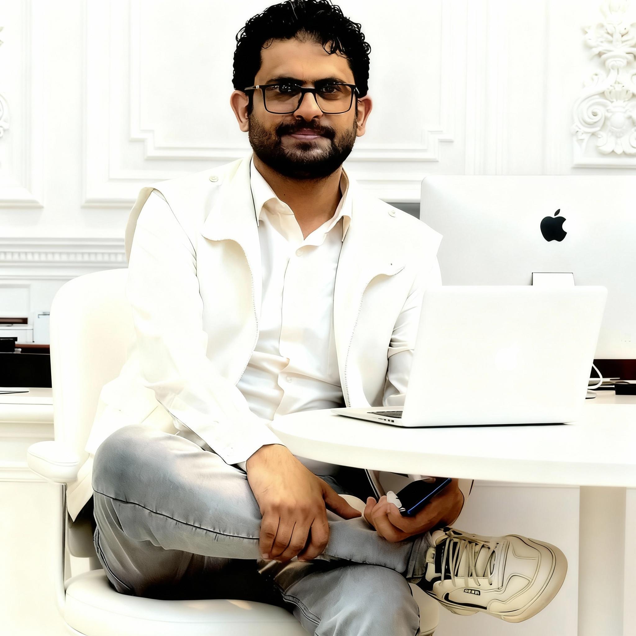 ajal-lwn-alkrsy-abydh-wdha-tawlh-bydhaa-amam-y3gjm0qze4