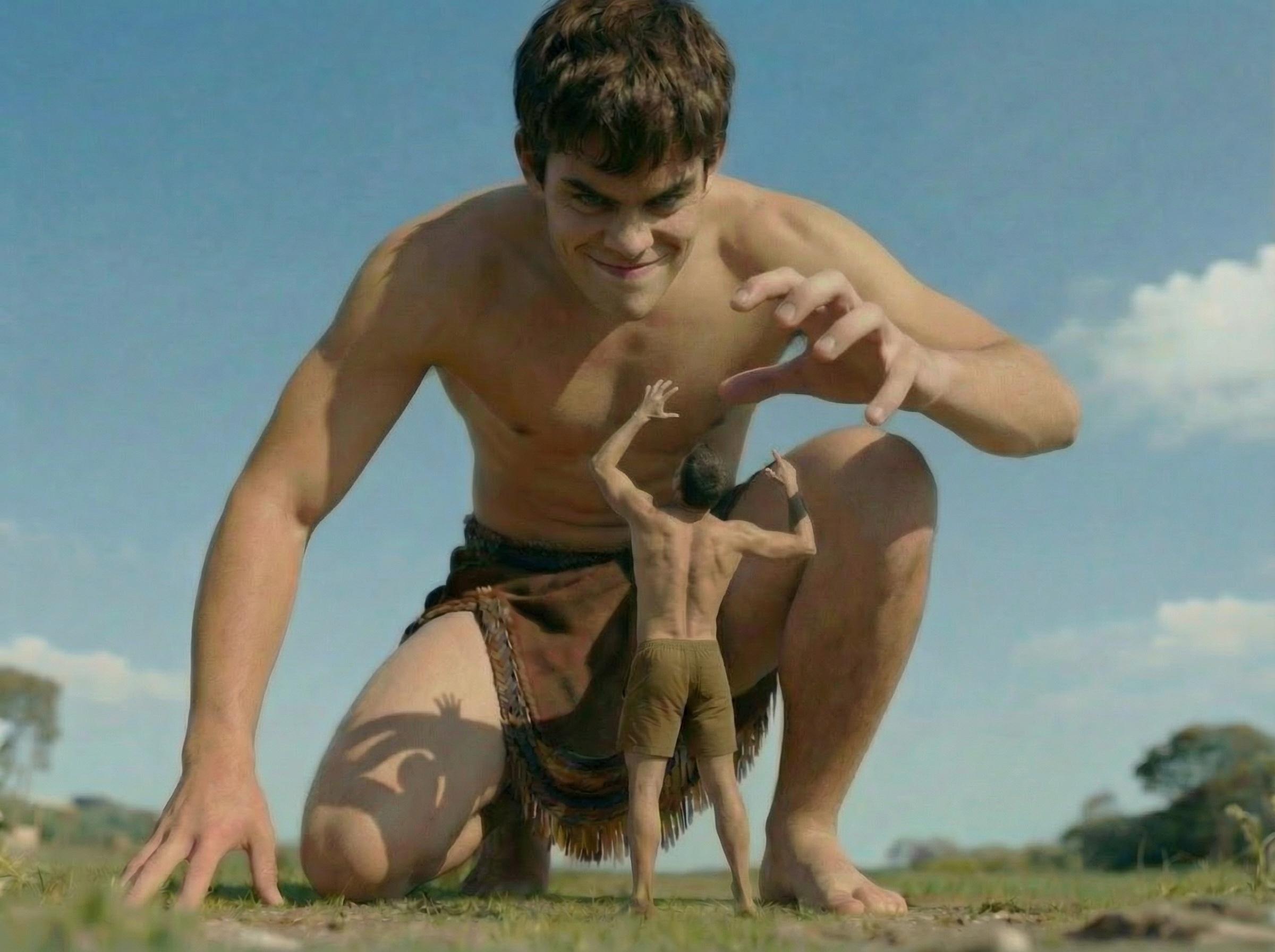 the-giant-boys-expression-is-subtle-sinister-b22lt031l0-3