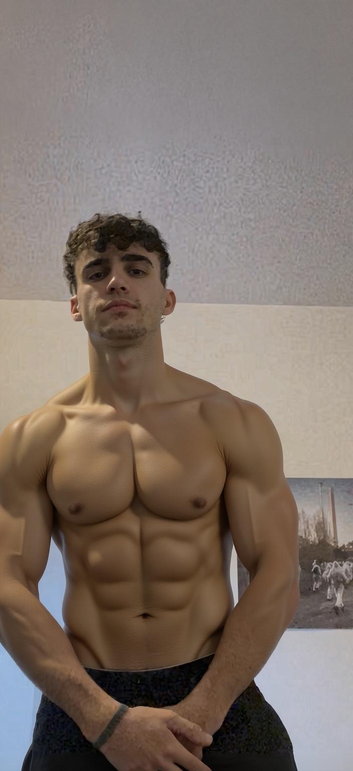 more-muscle-but-realistic-xpiu7g6iel