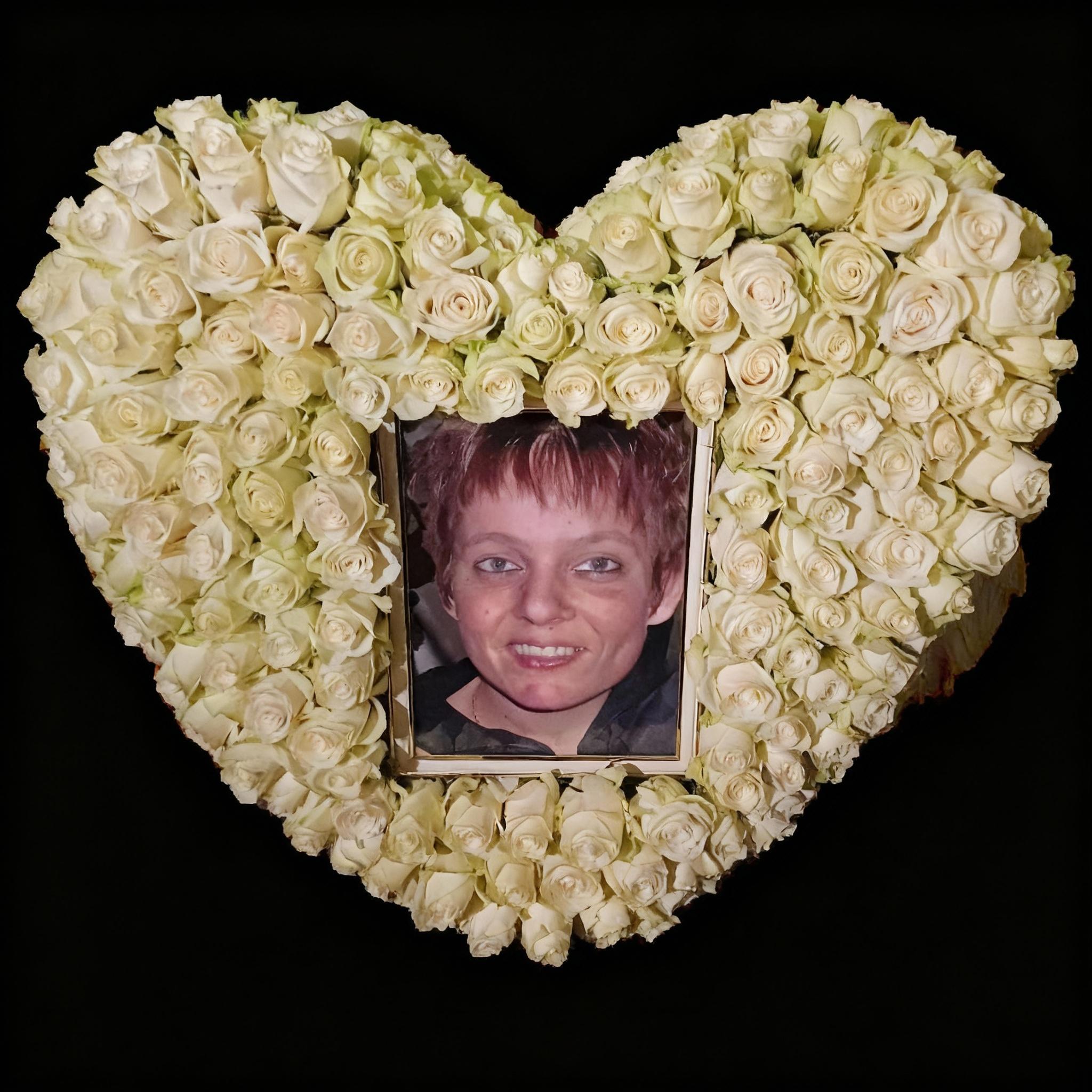 the-left-side-of-the-photo-needs-to-be-the-same-as-jbbyy8xm9