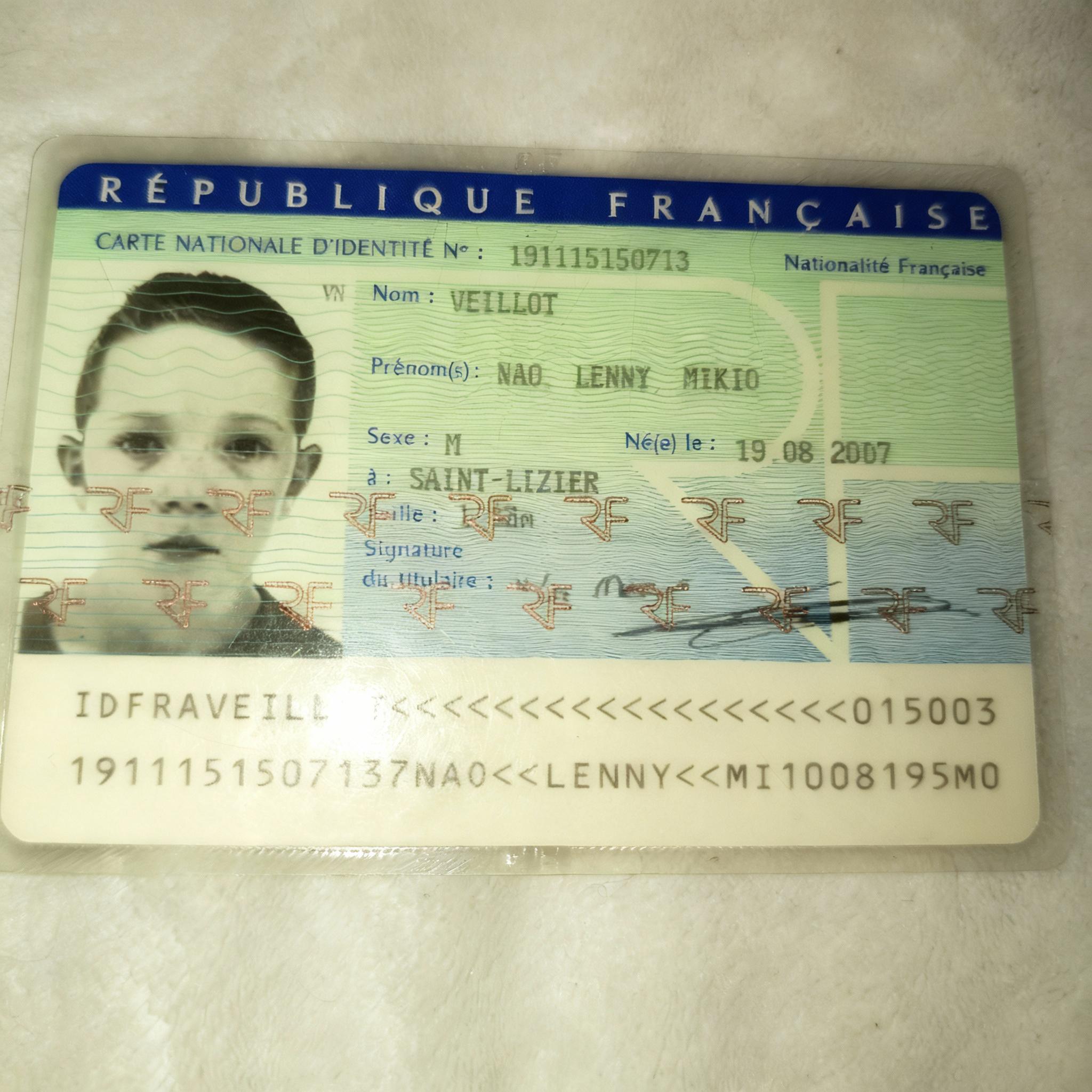 dans-la-partie-nee-le-19082010-change-2010-par-7donigdhho