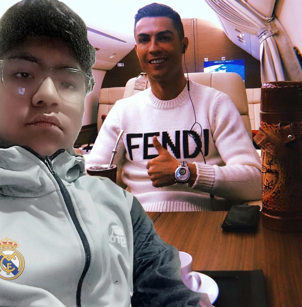 quiero-que-mejores-la-foto-que-parezca-muy-real-n9cxw3zrfg