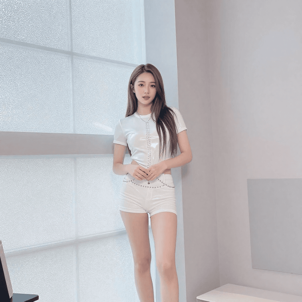 put-her-in-latex-cosplay-tpwwhc47eq