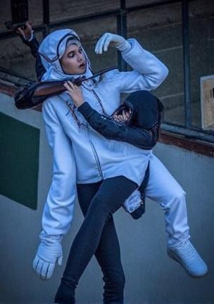 make-it-more-realistic-t7zc6hbs9l