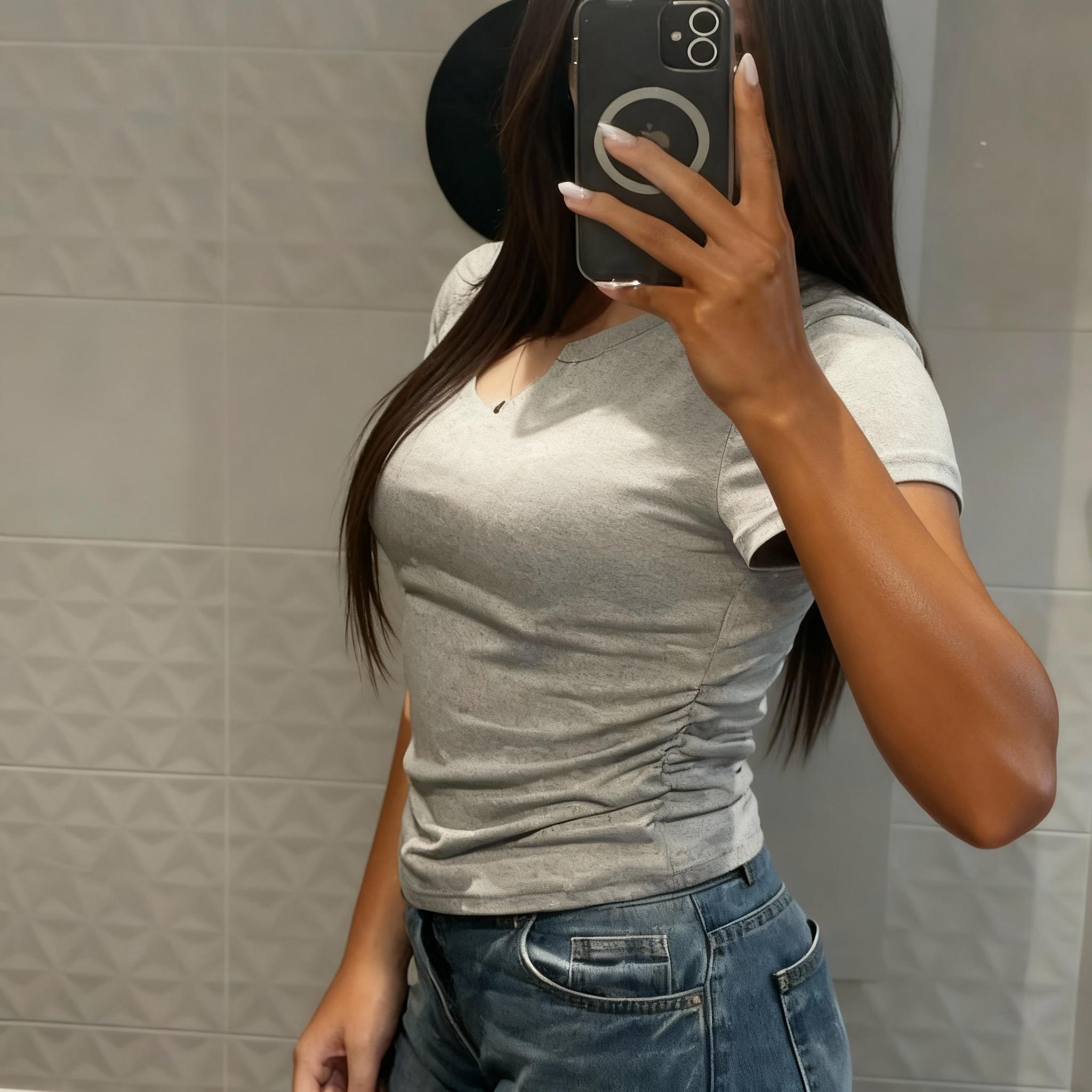 rallonge-encore-les-cheveux-en-dessous-de-la-8c9q2z8tmw