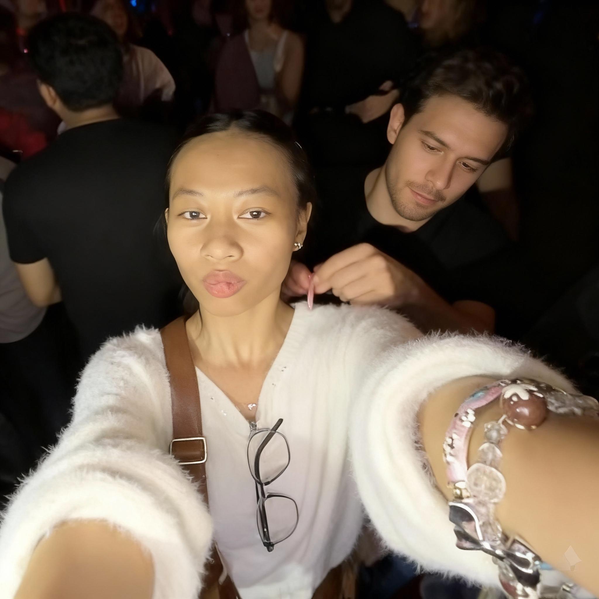 she-get-fucked-by-a-guy-from-behind-vb89noxxqc