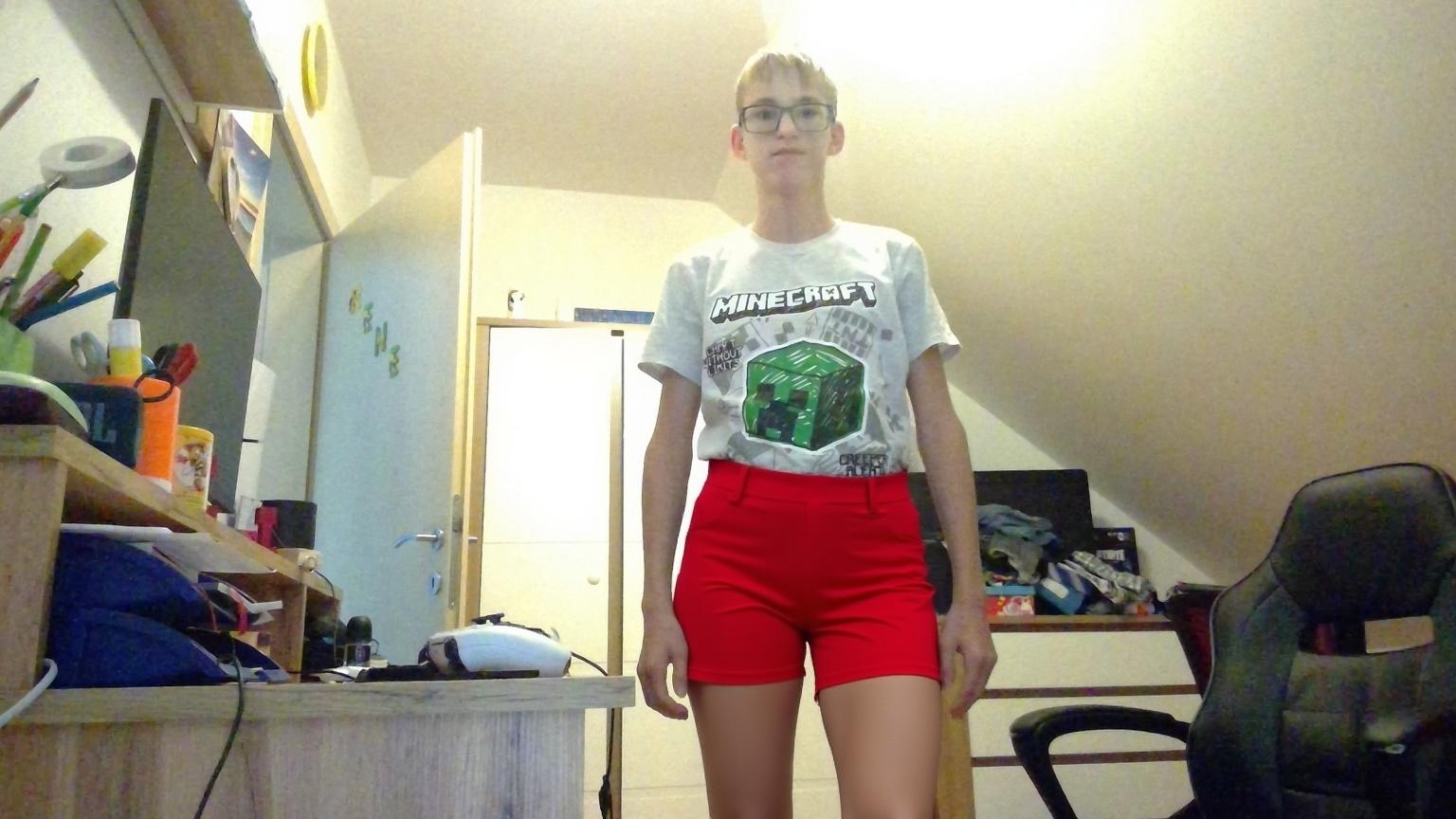 the-clothes-changes-to-a-red-short-tight-overall-4vkpfgoz2b