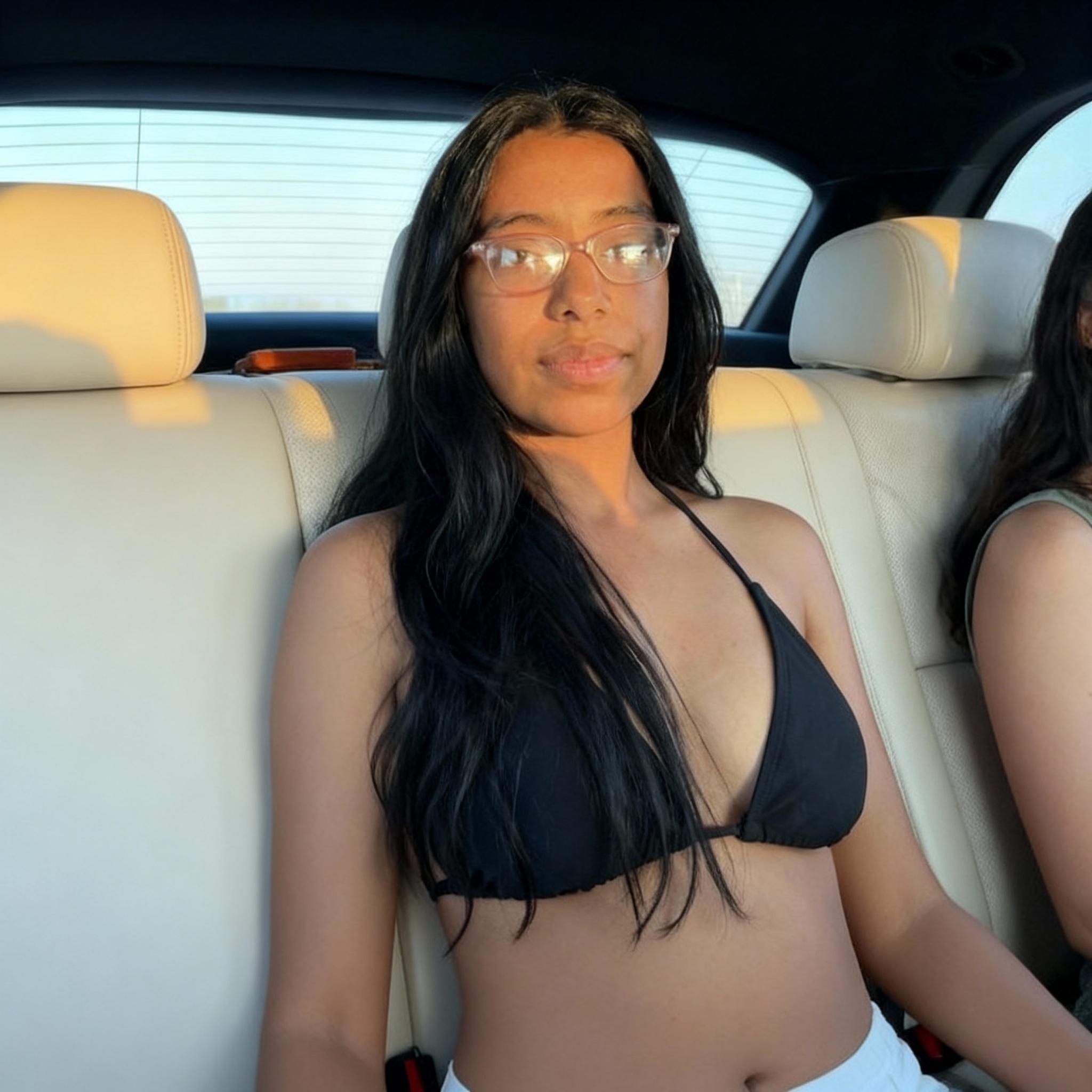 make-me-show-my-hole-body-yuuh4c4q82