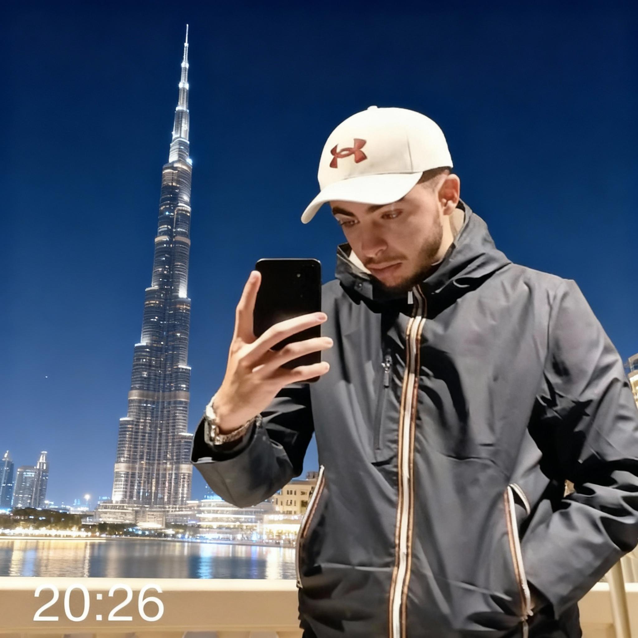 aryd-swrh-whtha-fy-dby-tht-brj-khlyfh-7ng64wxcsl