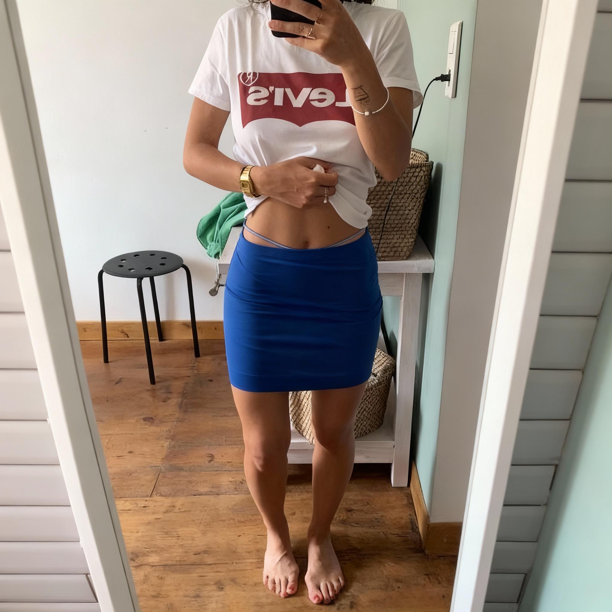 put-in-underwear-c9gc5i3dt5