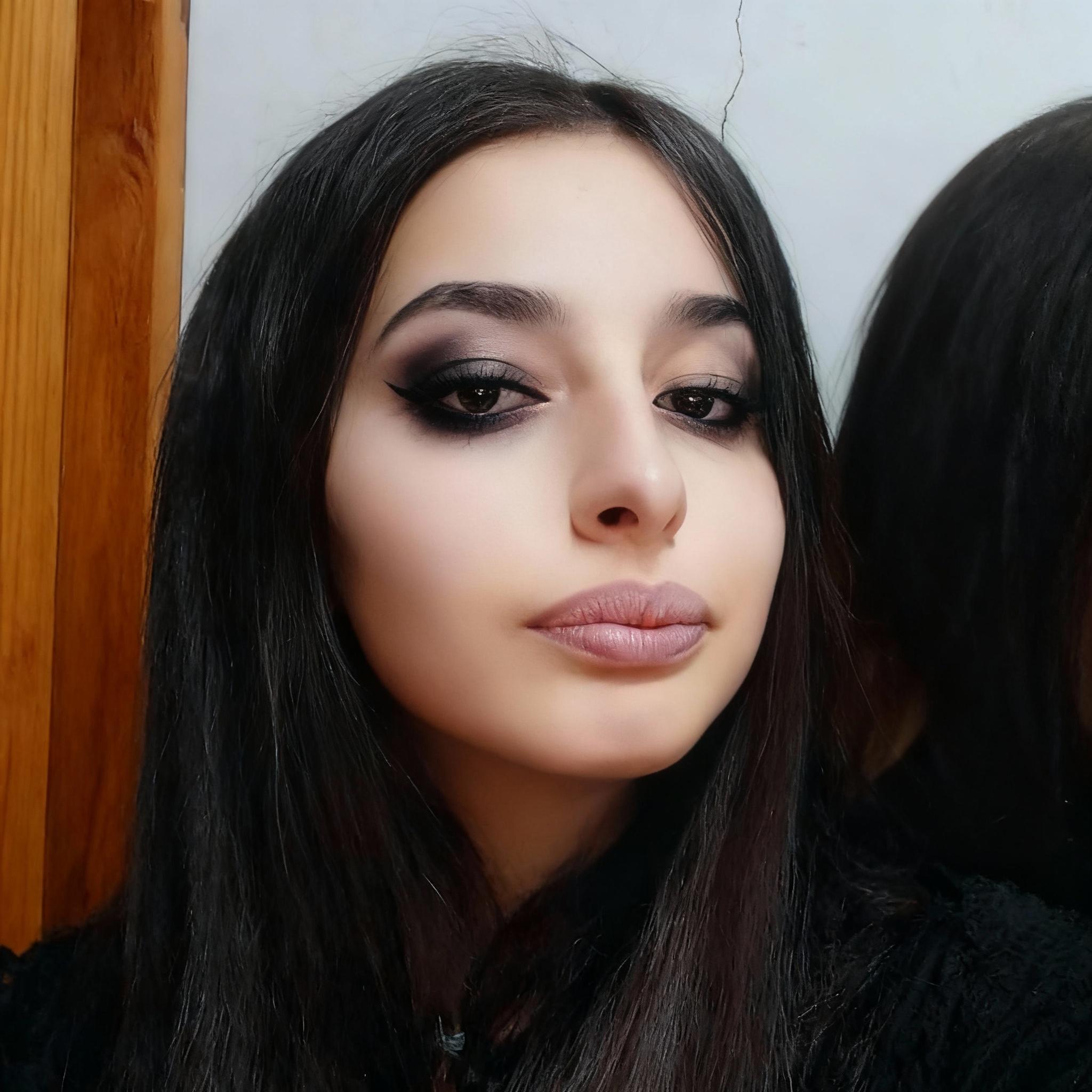 trans-the-makeup-to-simple-gothic-makeup-zjl60hrudx