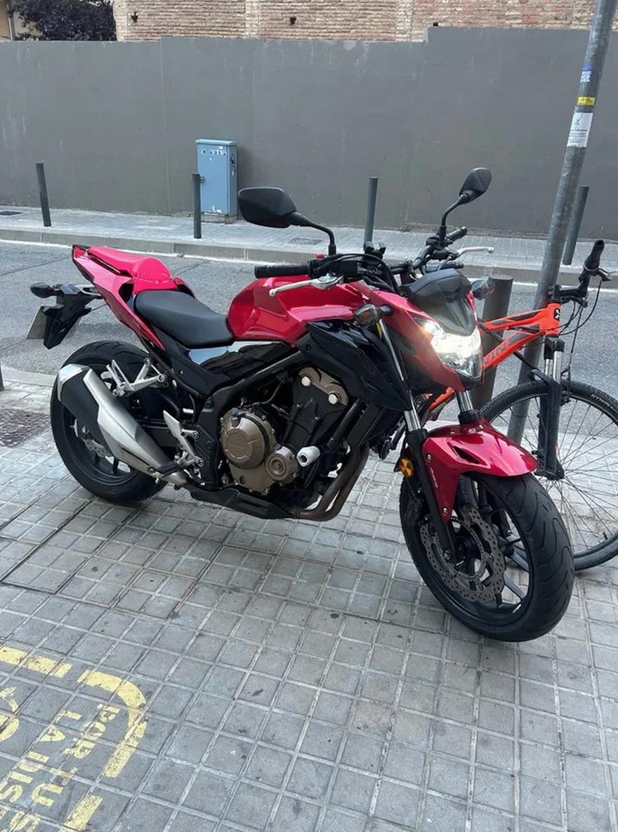 cambia-solo-el-asiento-del-conductor-de-la-moto-oaoa339sdz