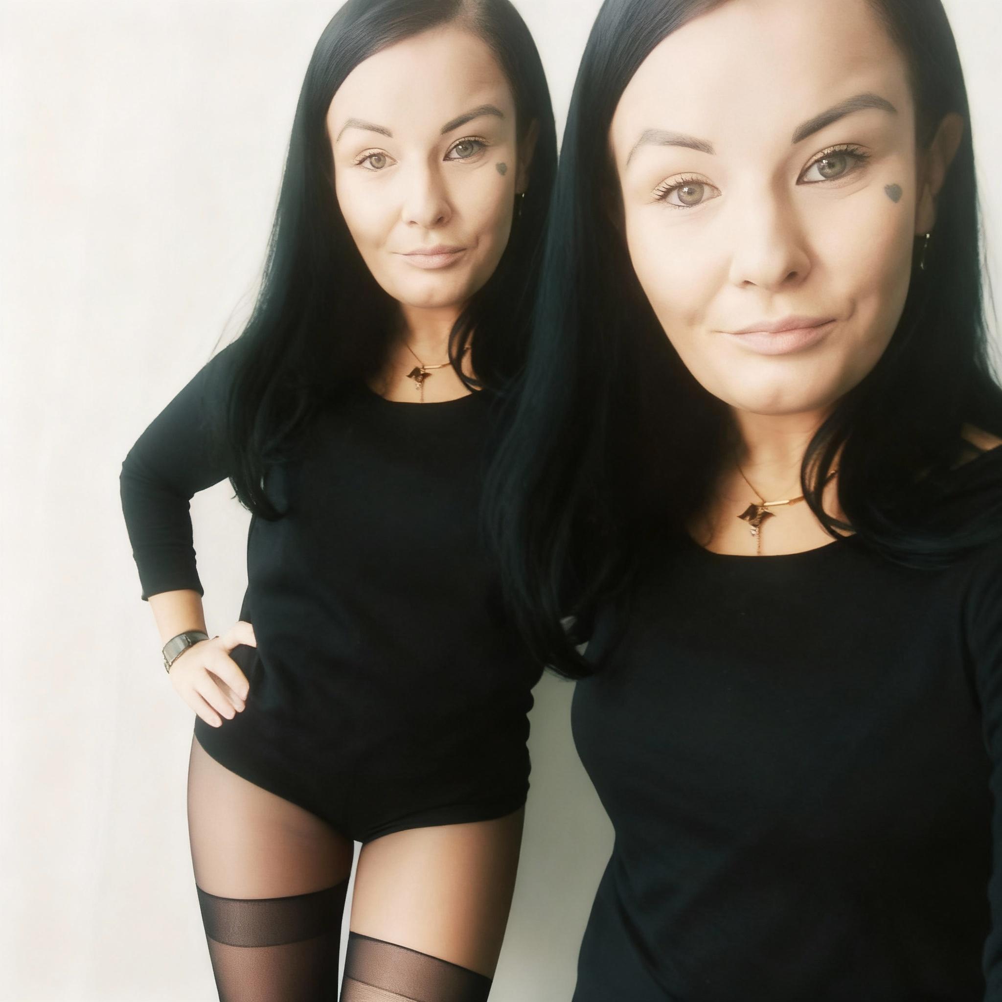 show-my-legs-in-stockings-jihcujcijg