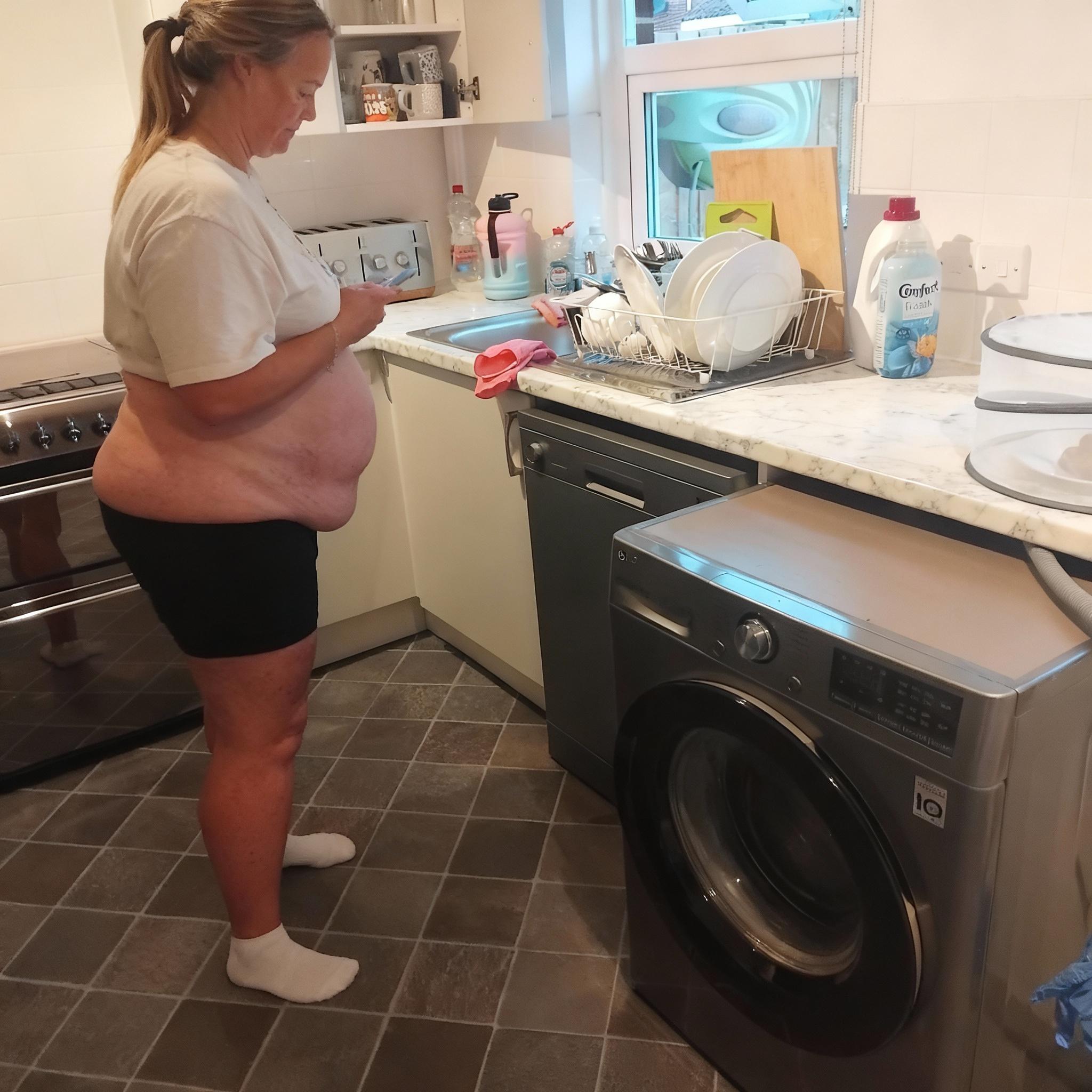 remove-all-clothes-slightly-chubby-40-year-old-eqsh4tderm