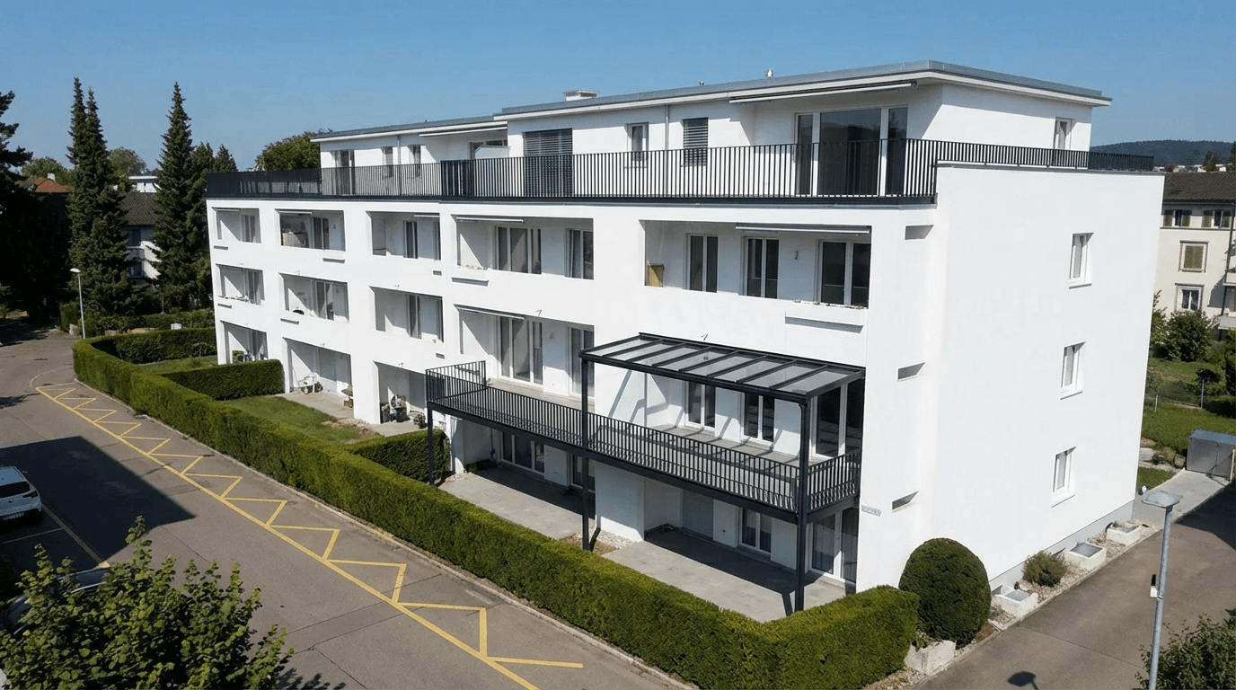 verbreitere-den-balkon-mit-einer-schwarzen-u33k61lz0t