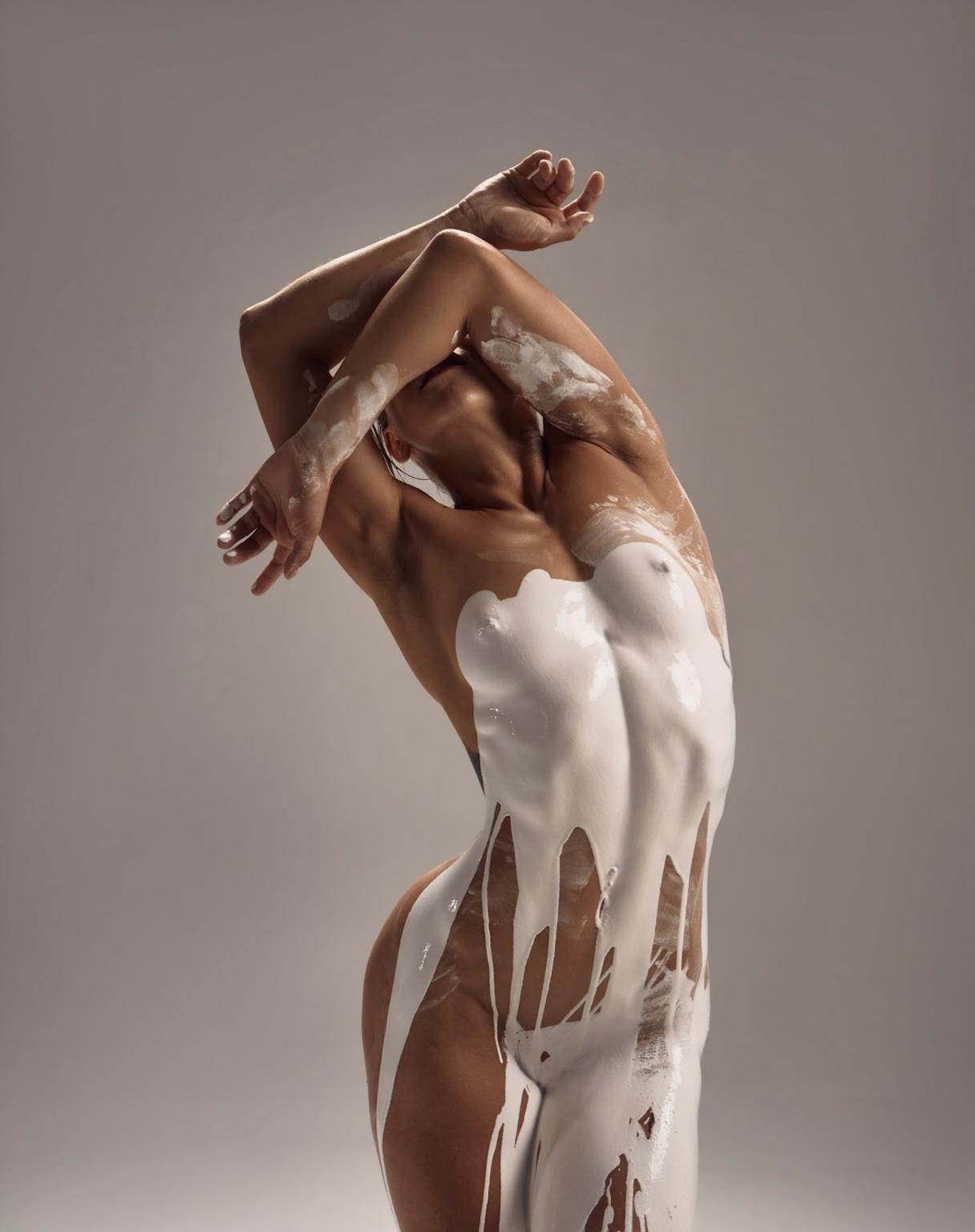 uberi-beluyu-krasku-s-foto-akjcdi9lf2