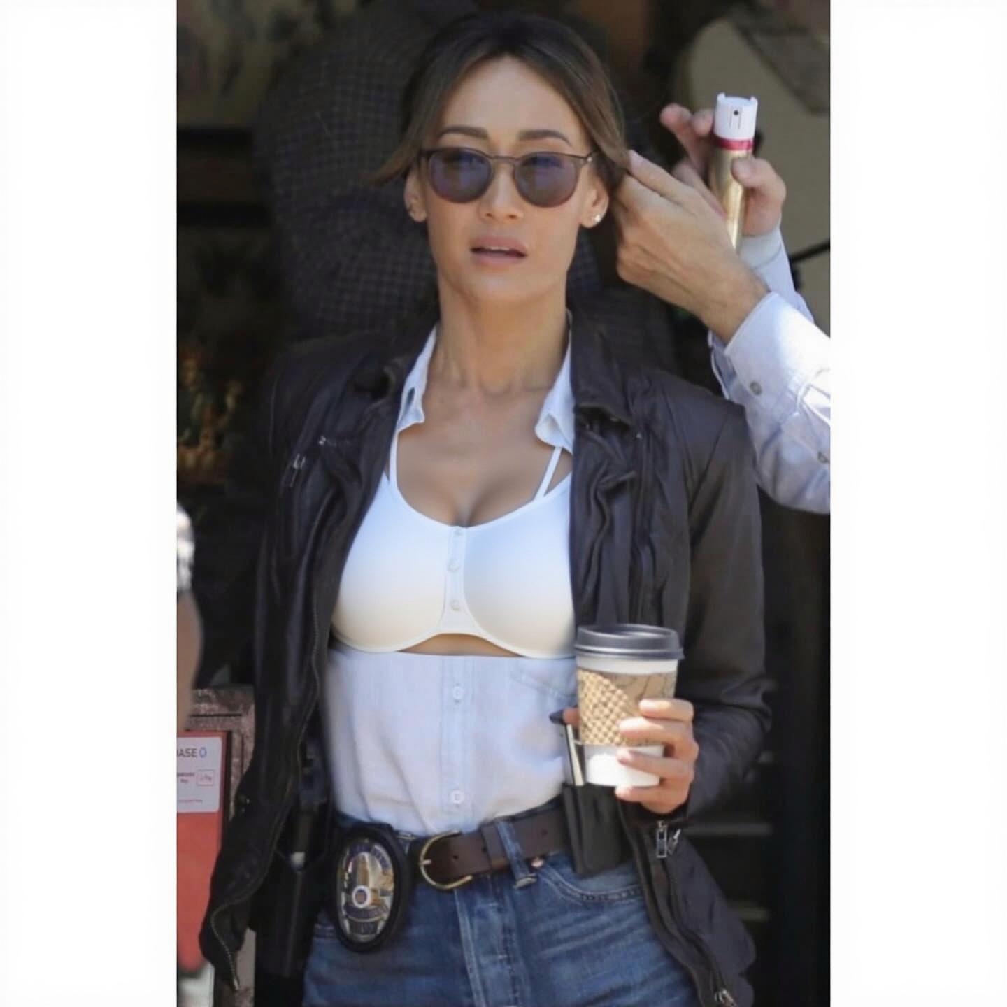 reimagine-her-top-part-with-a-off-white-contour-whdkeqsyw4