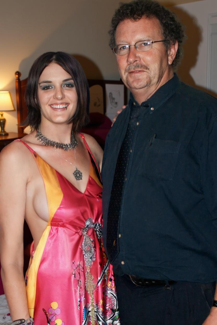 edit-man-and-woman-in-photo-into-bedroom-on-bed-a2sltnln9u