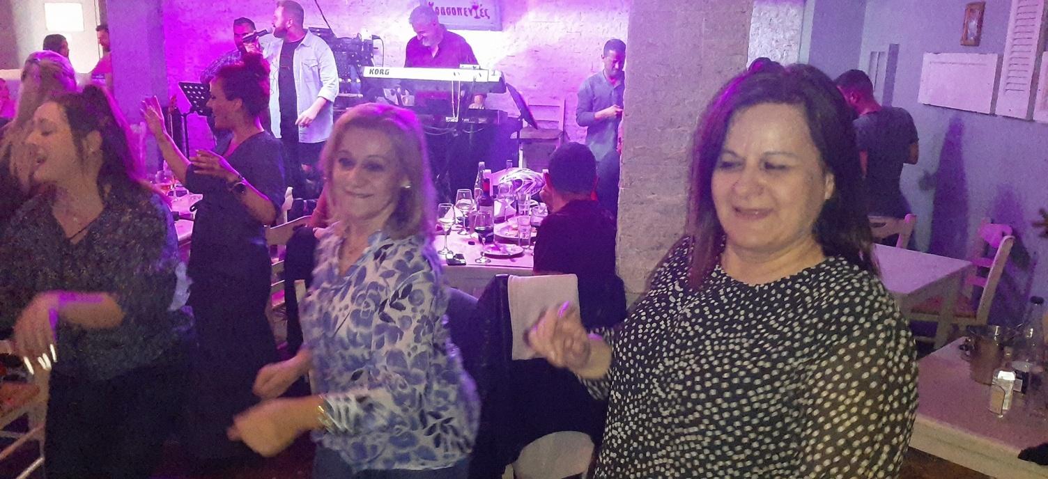 afairesh-royxwn-yhsxapt05p