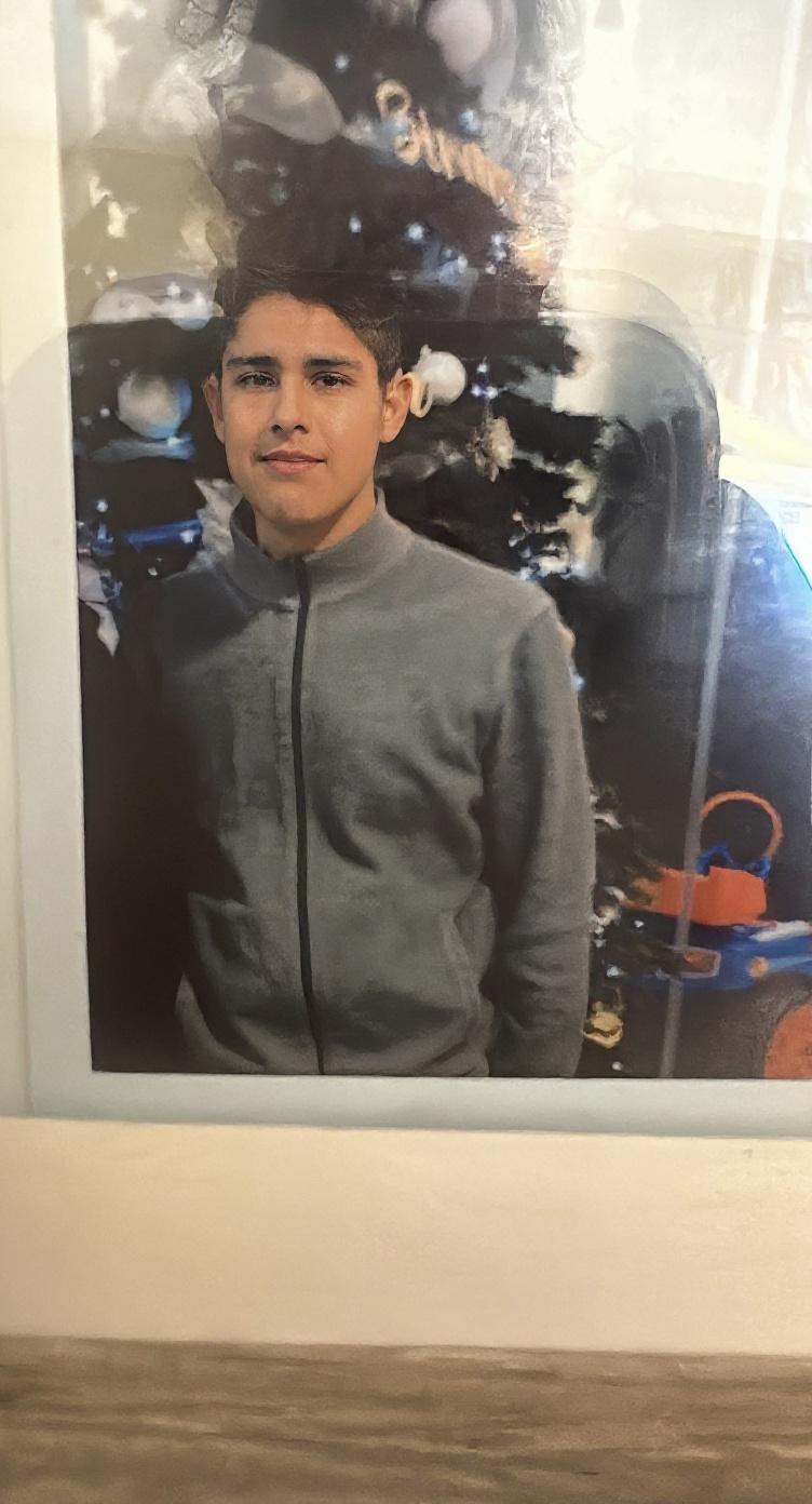 restores-all-image-damage-enhances-the-image-to-l2oj9s1h2q