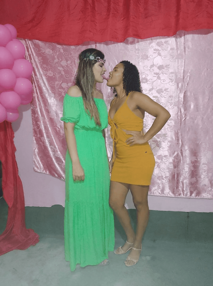 beijo-de-lingua-honbkhvcdy