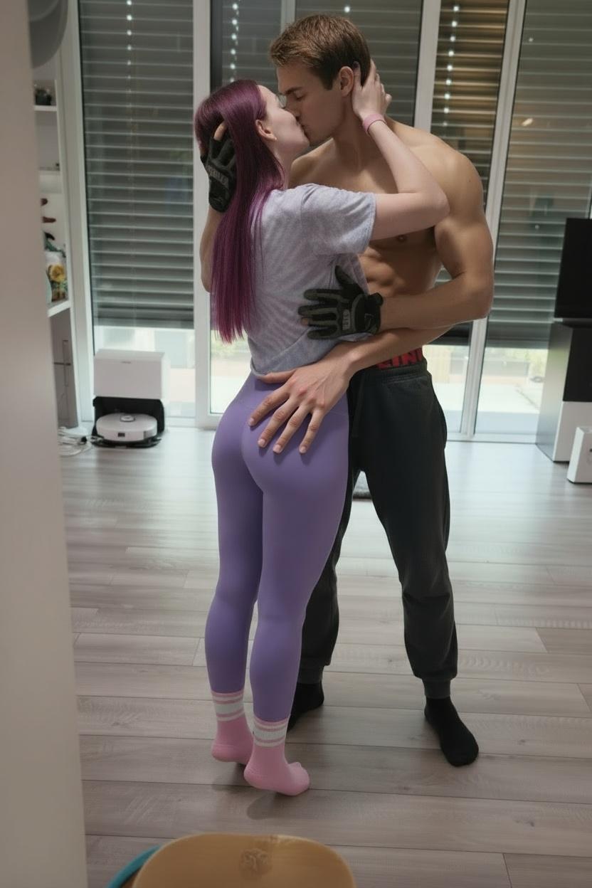 place-the-mans-hand-on-the-womans-butt-8ruv4rfkrw