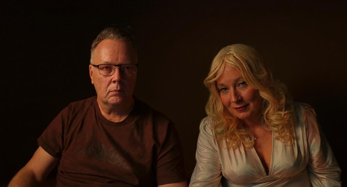 adjust-the-lighting-and-color-grading-to-match-the-cz2jzijtm