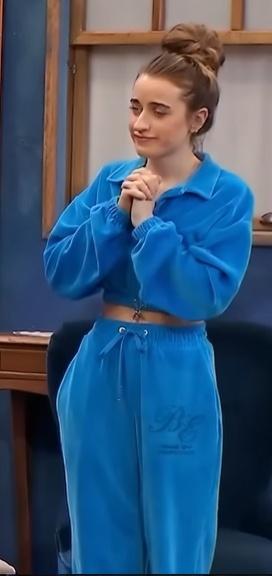 take-off-pants-arv1k3xyjn