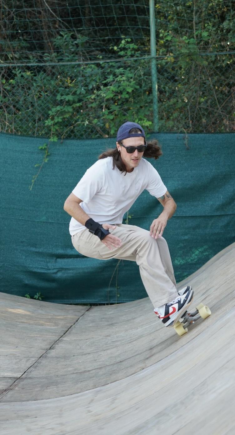 remove-knee-protection-and-hand-protection-gcdlxypc38