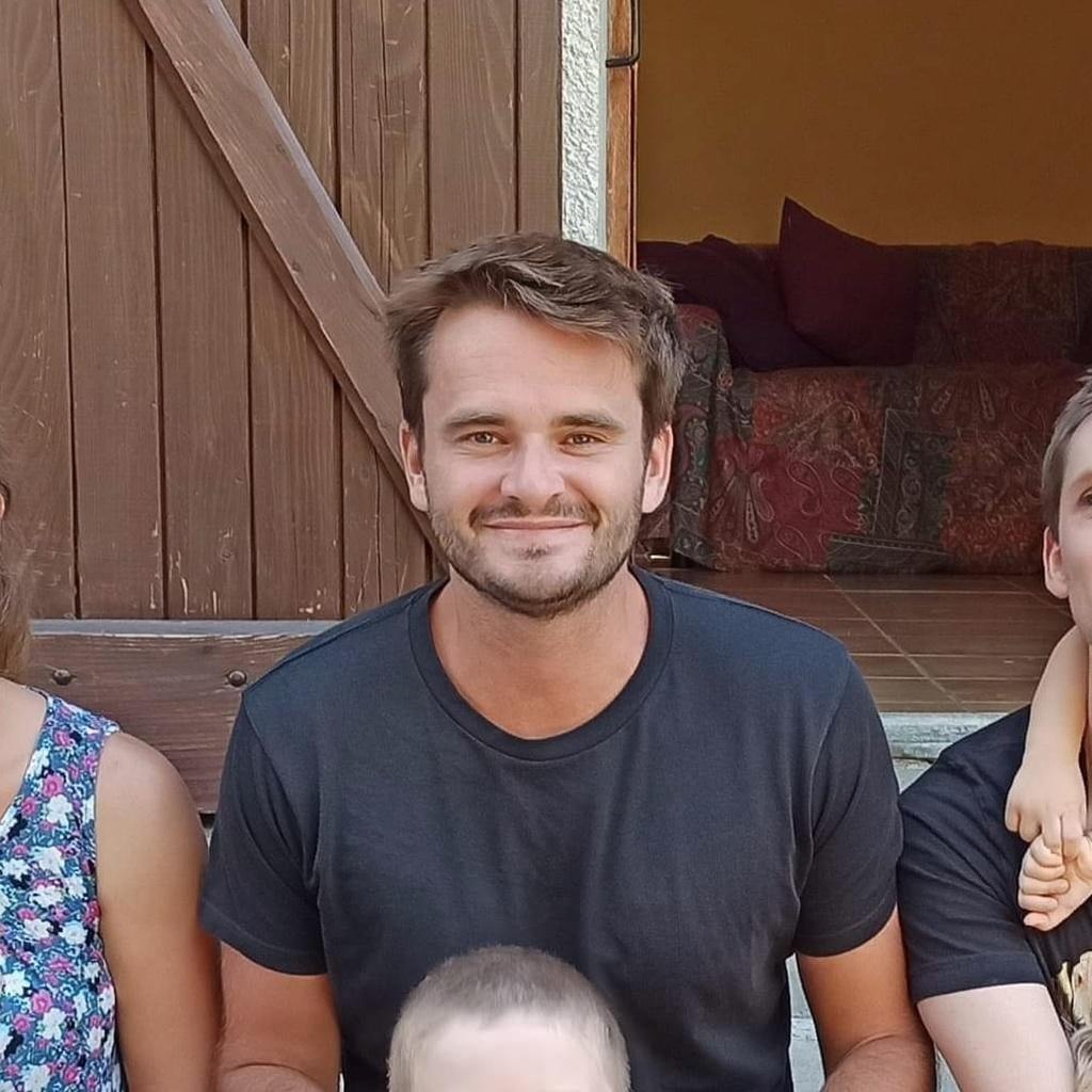 est-ce-que-tu-peux-lui-faire-une-coupe-mulet-cest-a4rwes9144