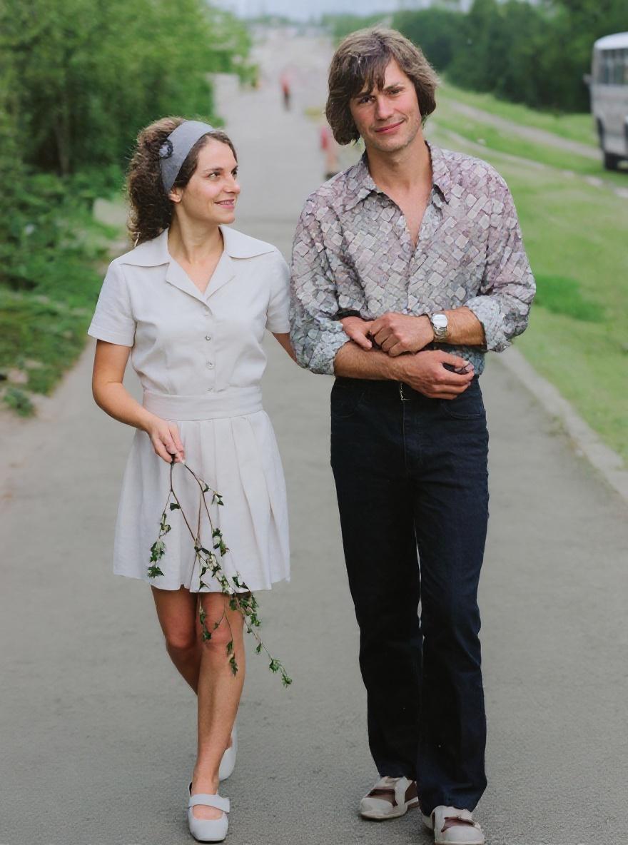 turn-this-old-photo-into-a-color-one-and-remove-ghs7bvl3z6