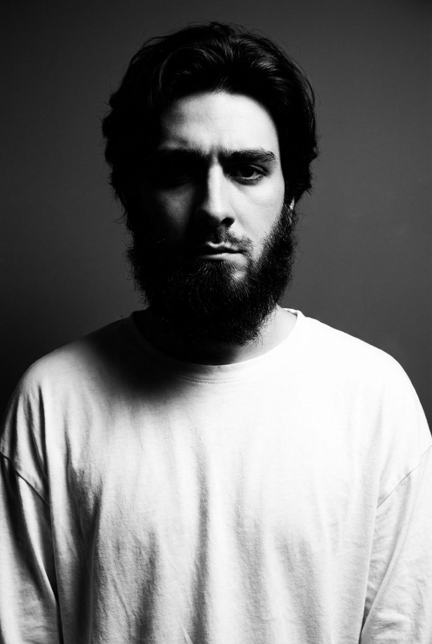 zapros-ispolzujte-cheloveka-na-foto-v-kachestve-26eryihtxu