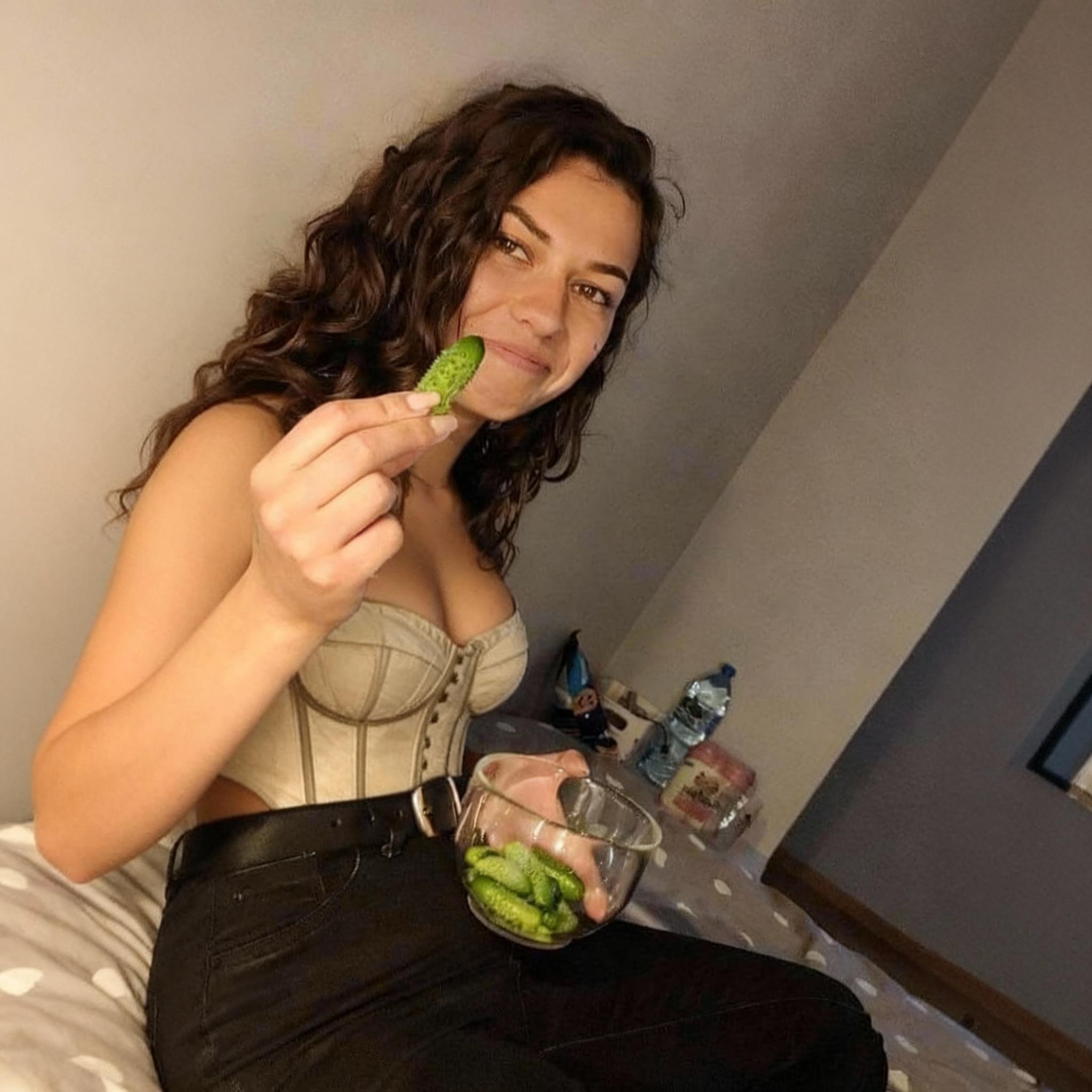 zdjecie-w-biustonoszu-xb5pglg2fy