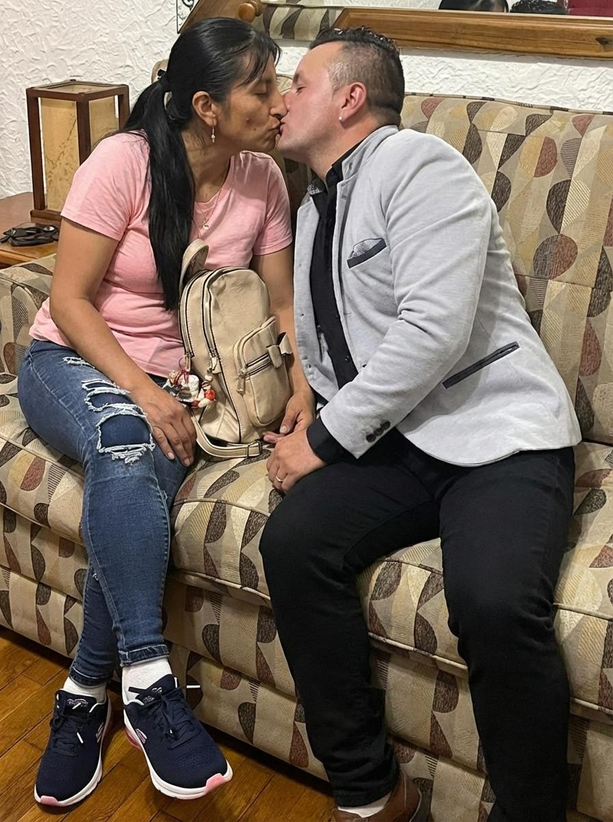 beso-apasionado-xct2zdtn7x