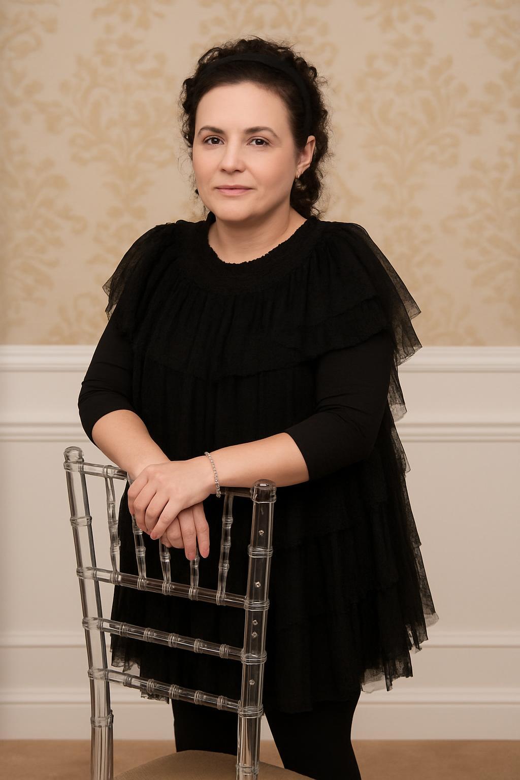 make-her-look-30-years-older-rqbnkr5uwu