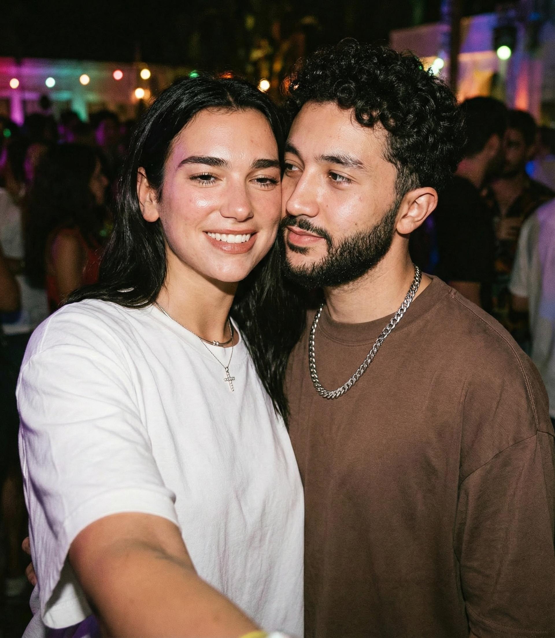 ultra-realistic-iphone-selfie-on-a-party-at-night-rezay6f89r