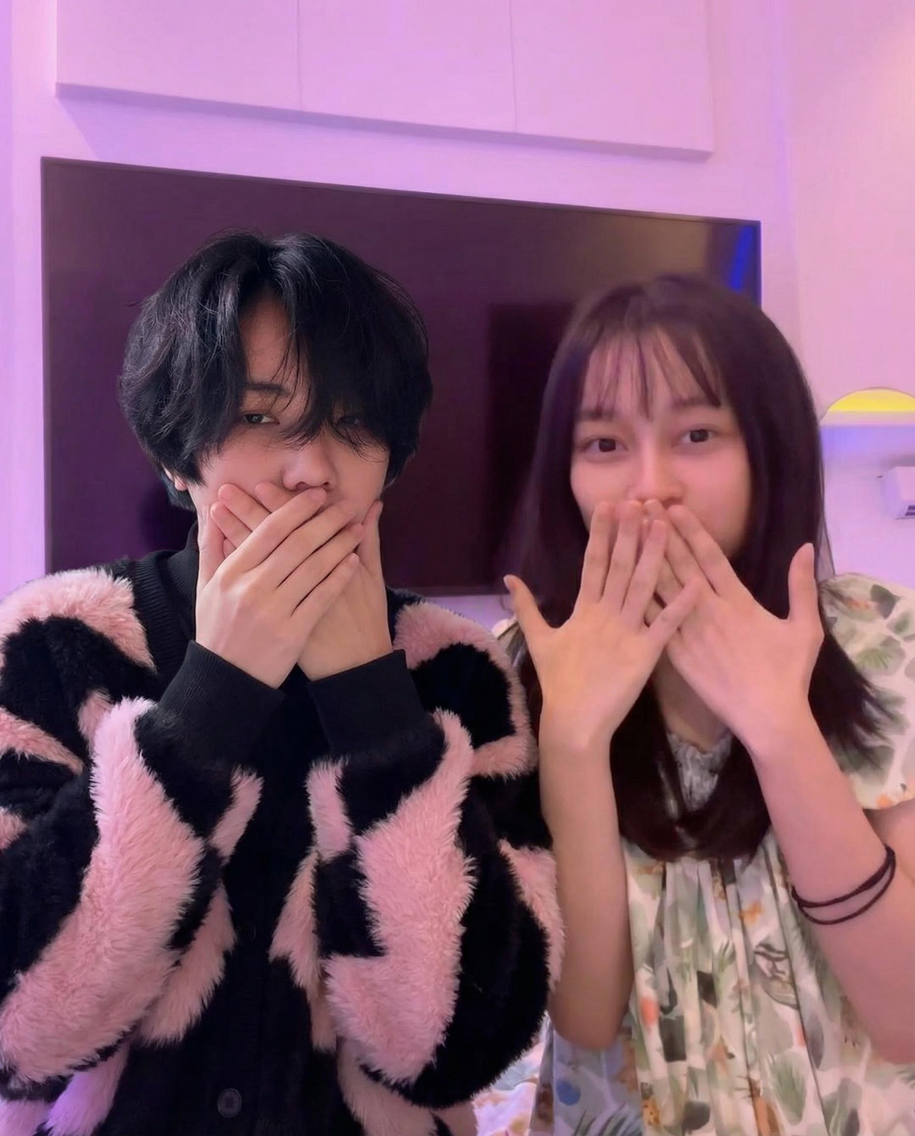 change-left-girl-with-man-clihnuas7o