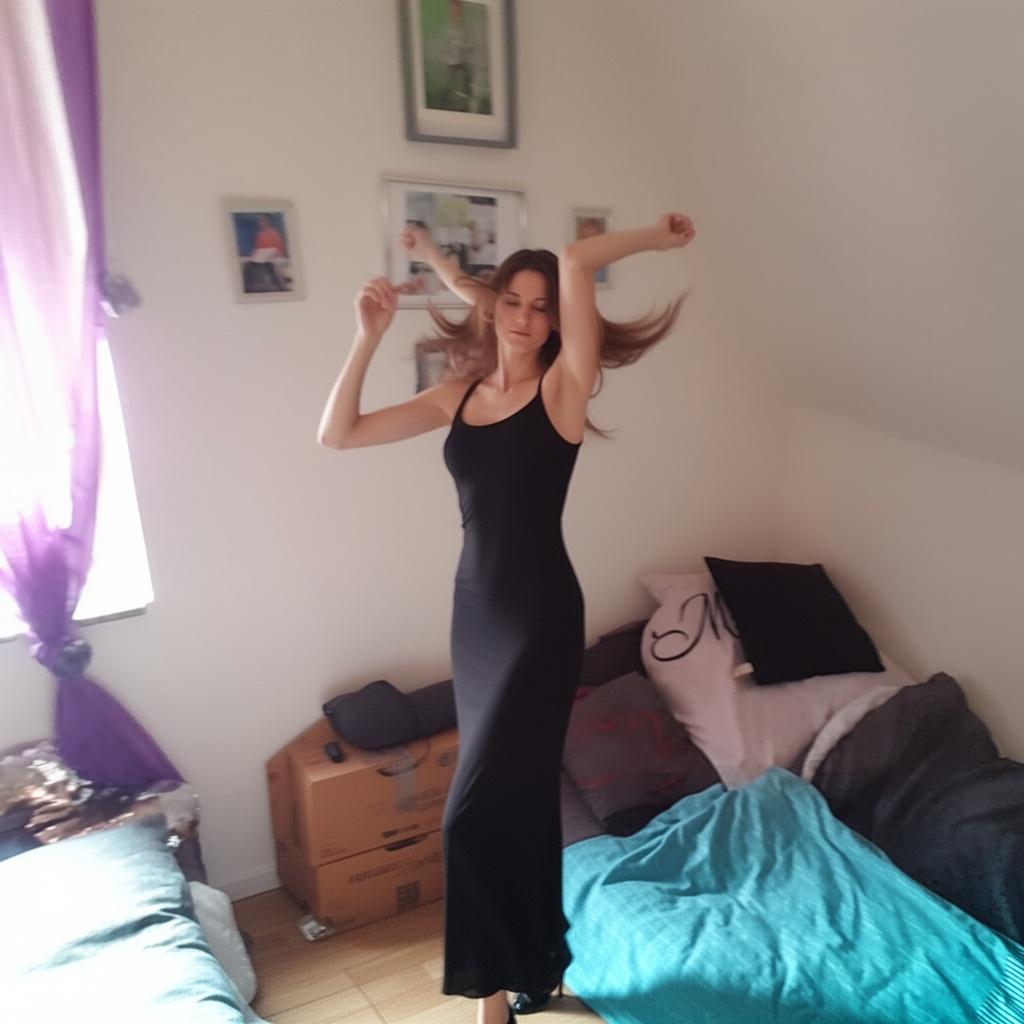 die-schlanke-frau-tanzt-nzf7zy73q5-1