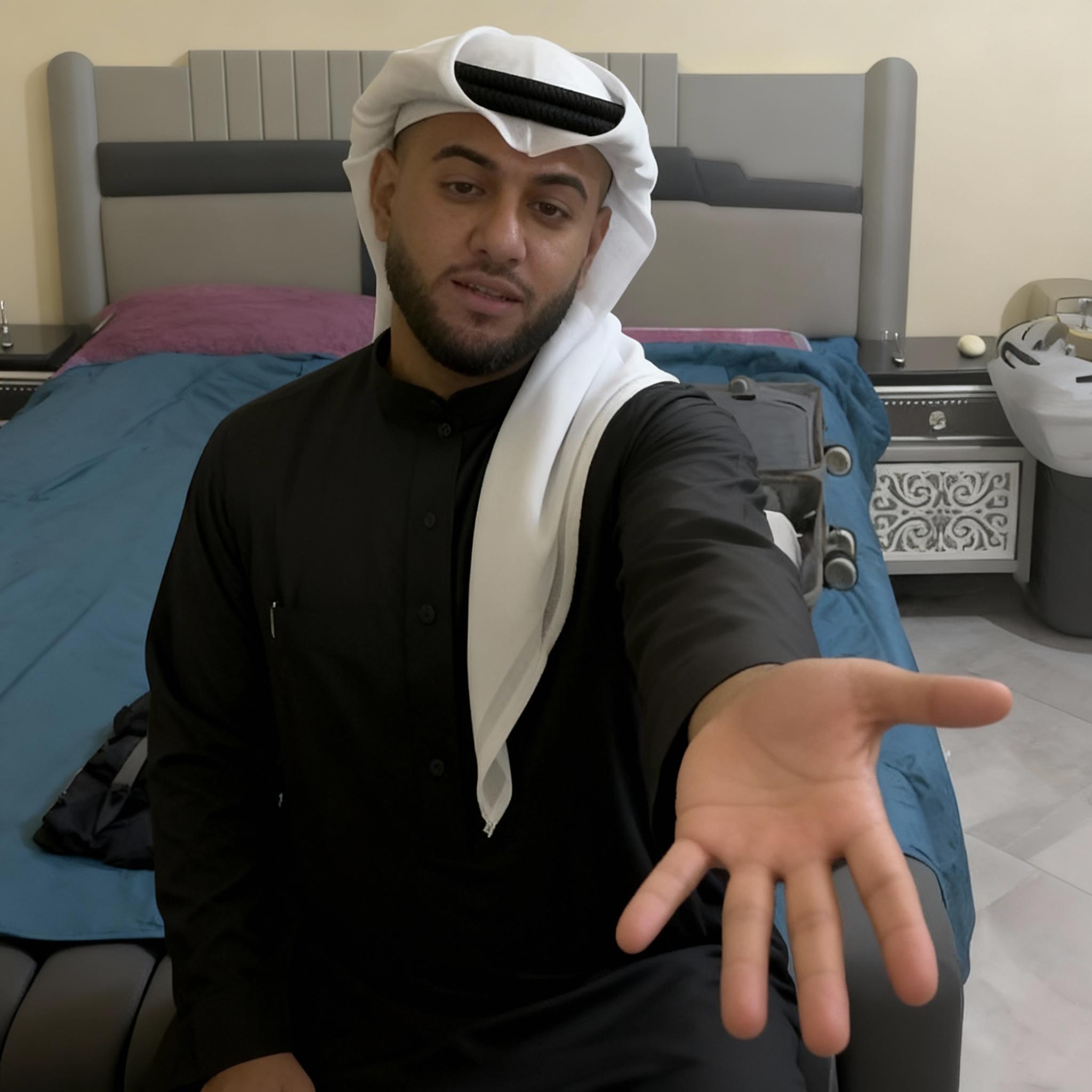 affine-ma-main-et-mes-doigts-c1p6o3een7