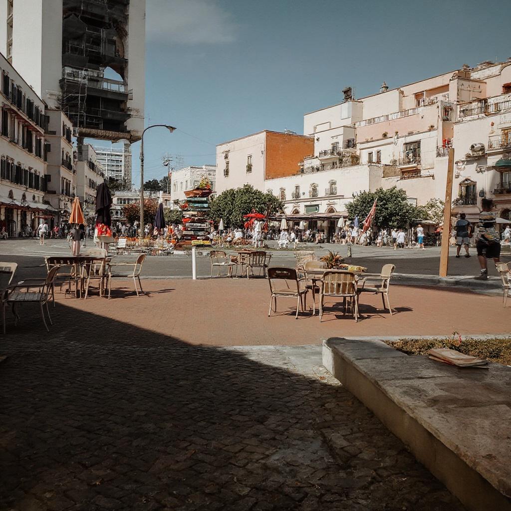 many-people-are-celebrating-in-the-3ej3k8qy80