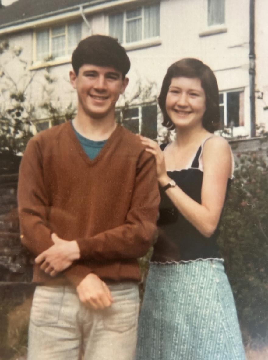 remove-photo-scratches-and-blemishes-from-this-old-zmljgplsj