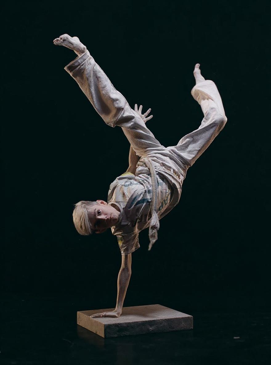 turn-him-into-stone-statue-without-pedestal-02ky8elorh