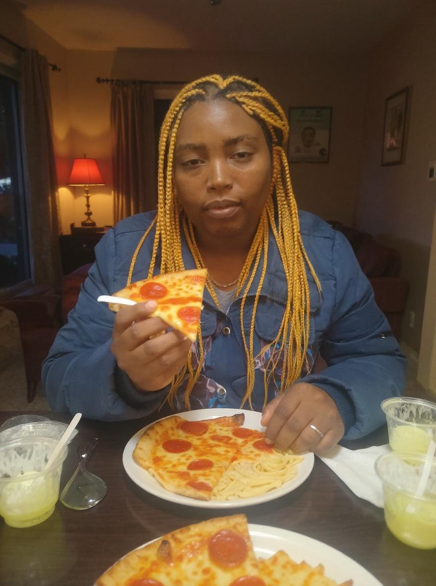 moi-le-soir-dans-mon-appartement-sans-la-casquette-man3nhcza