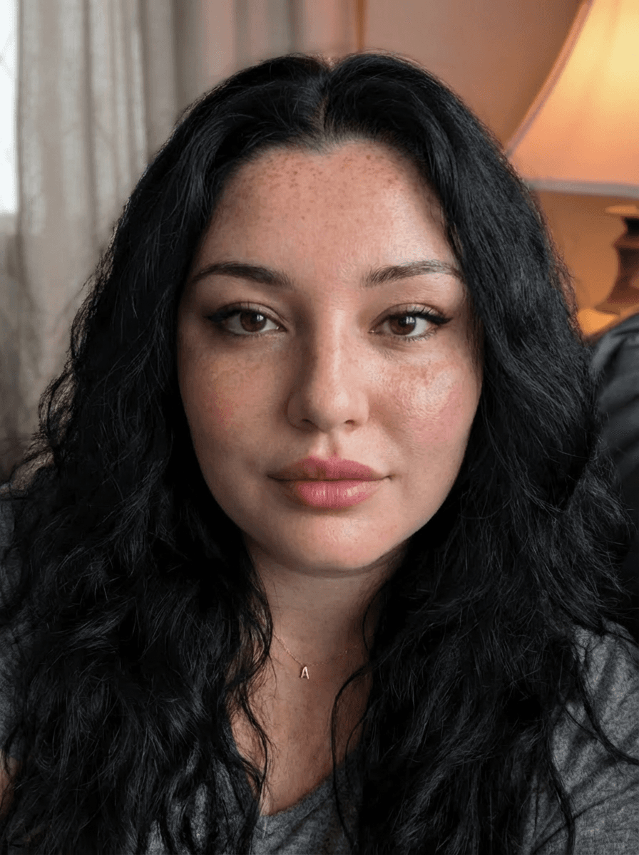 hyper-realistic-photograph-portrait-combining-qvhdgej358